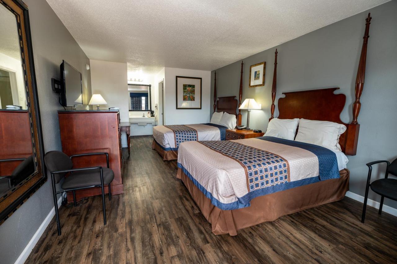 American Inn & Suites Ръселвил Екстериор снимка